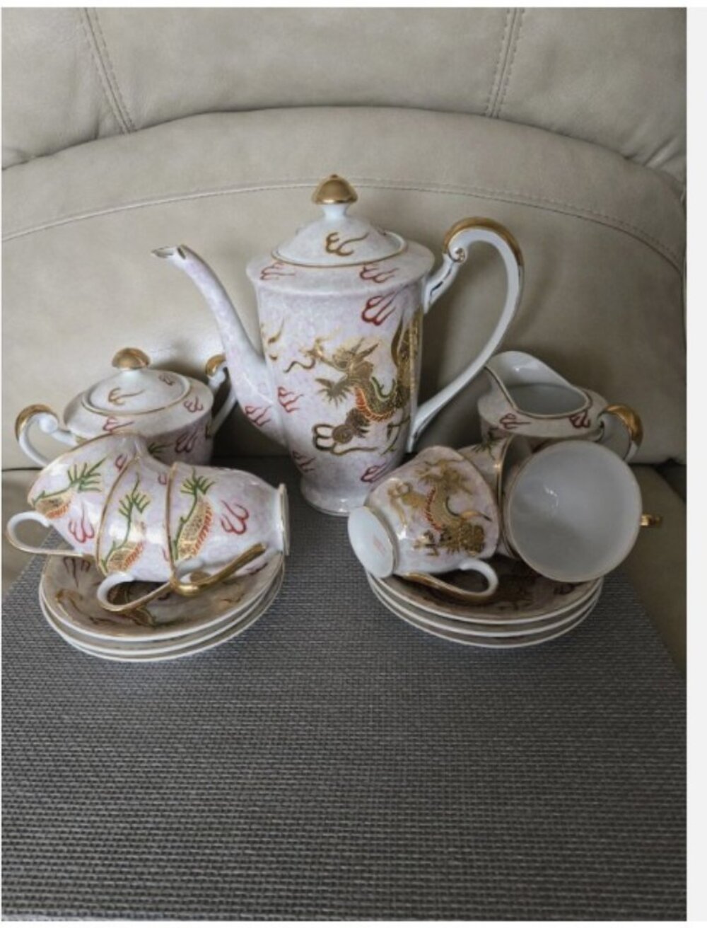 Tea Set Porcelain hand-painted dragon pattern in raised paint Made in Japan